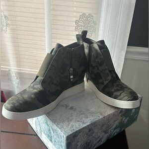 Wedge Sneakers